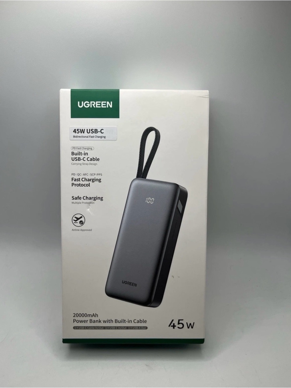 UGREEN Nexode Power Bank 20000mAh 45W Builtin Cable Fast Charging Port. Charger